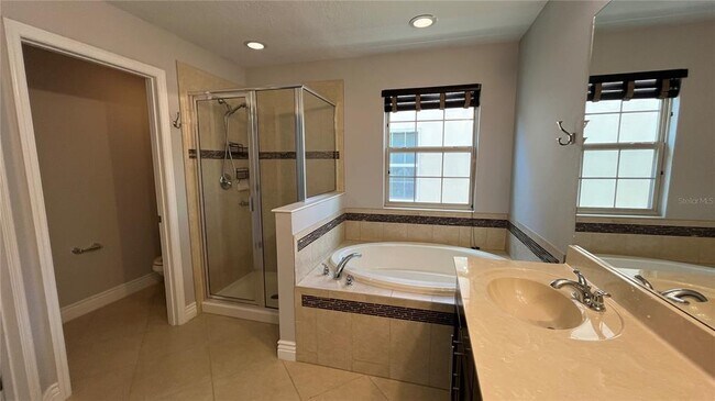 Building Photo - 6031 Roseate Spoonbill Dr