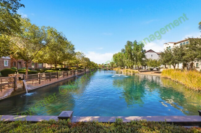 Building Photo - Modern Gilbert Lakeview Townhome in The La...