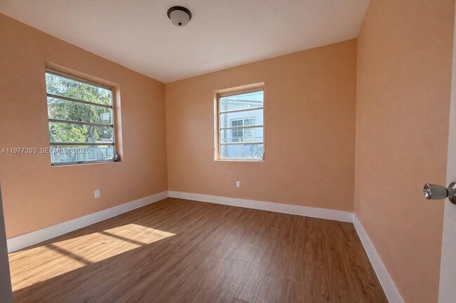 Building Photo - 3131 SW 2nd St