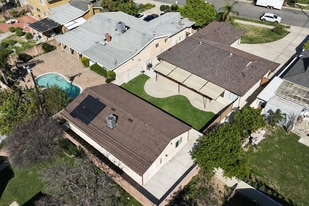 Building Photo - 15920 Eccles St