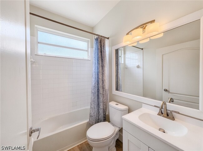 Building Photo - 9750 Sassafras Ct