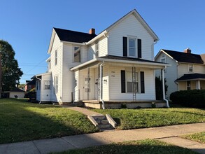 Building Photo - 750-752 E Wheeling St