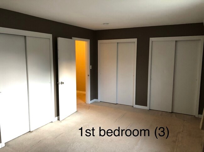 Building Photo - 49 Lincoln Ave