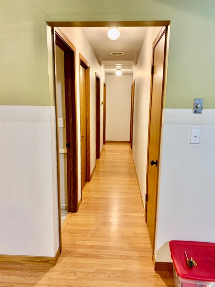 Building Photo - 14168 Nussbaum Rd