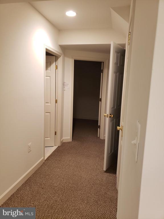 Building Photo - 9426 Silver Meteor Ct