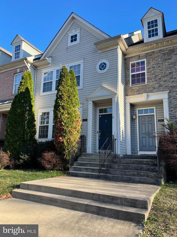 Building Photo - 21910 Weeping Willow Ln