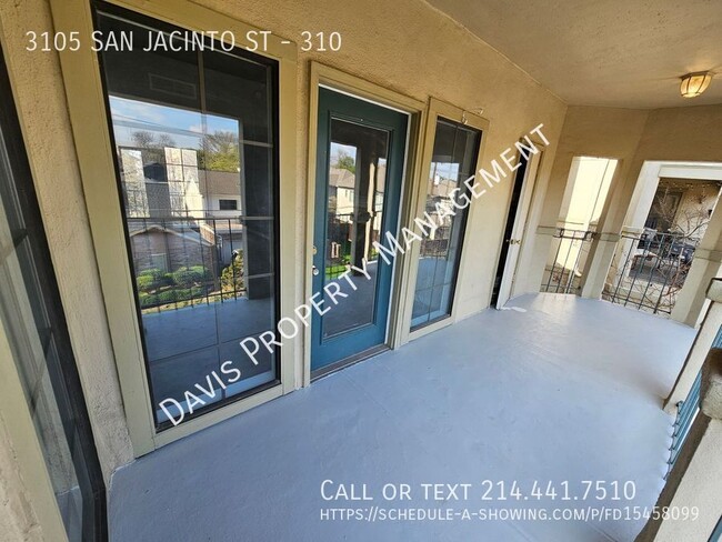 Building Photo - 3105 San Jacinto St