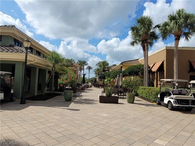 Building Photo - 10520 Casella Way