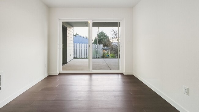 Building Photo - Brand New 3BR Home with Territorial Views