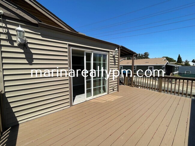 Building Photo - 966 Benicia Rd
