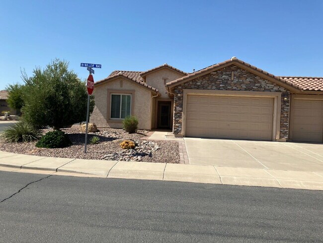 Building Photo - Charming, fully furnished, single-story residence in Florence available for mid-term rental! (Min...