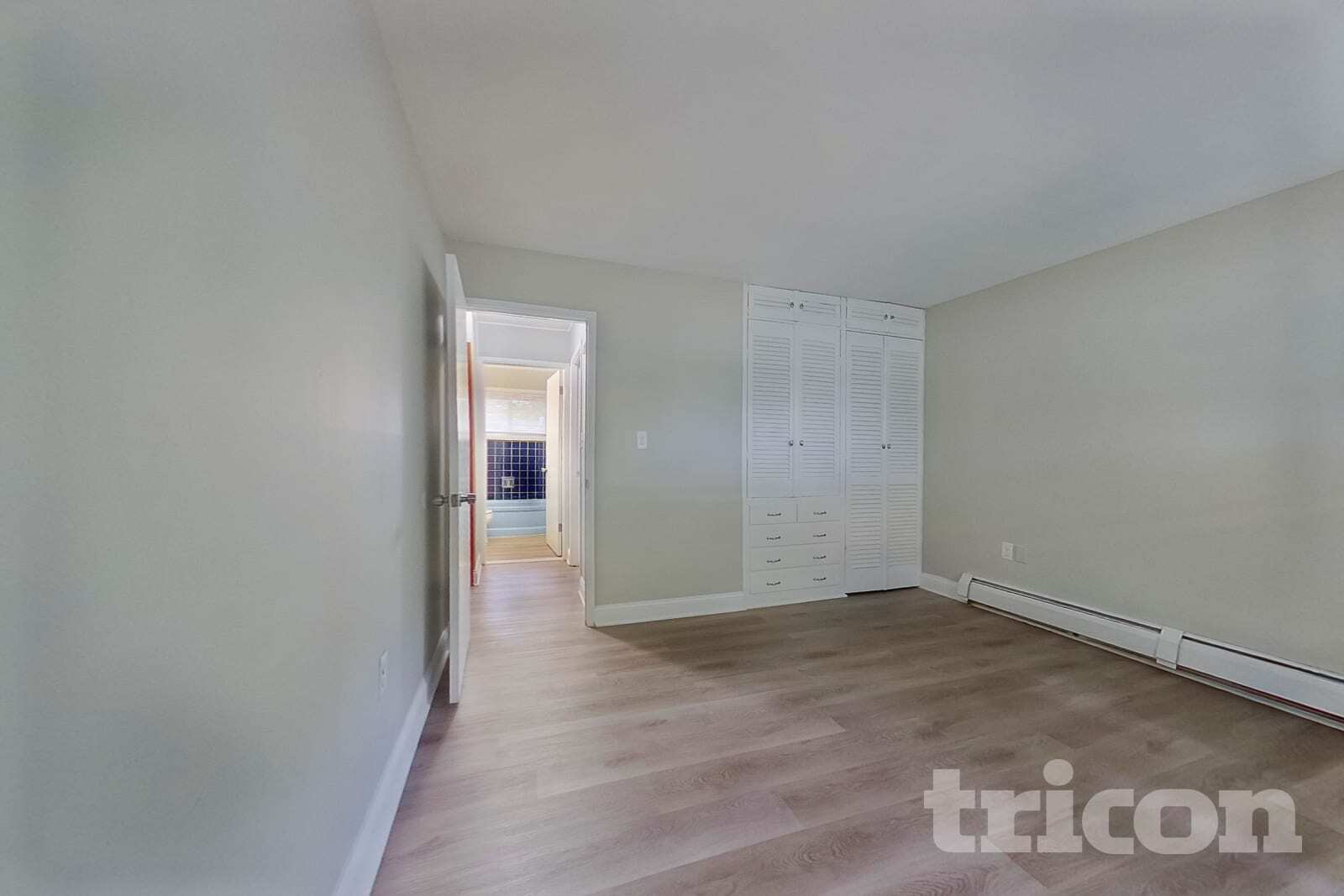 Building Photo - 26 Village Ln