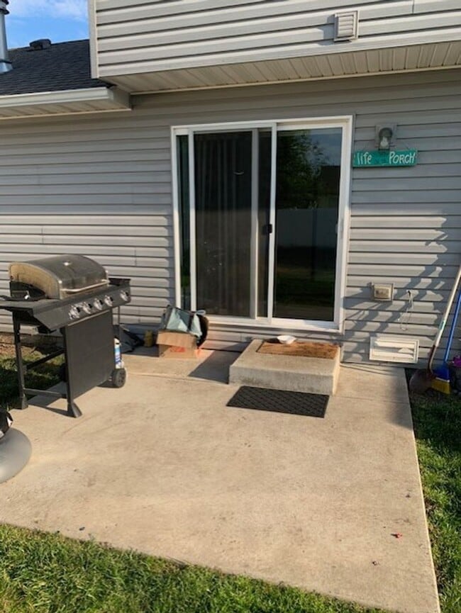 Building Photo - Lovely 3 bedroom 2 bath Post Falls Home!