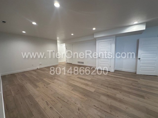 Building Photo - This property offers a NO DEPOSIT option a...