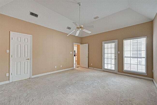 Building Photo - 14303 Reissen Ln