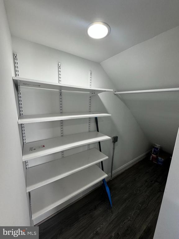 Building Photo - 5411 8th Pl S