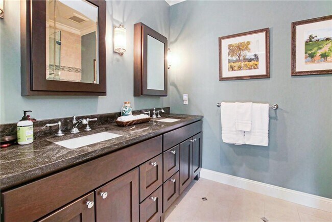 Building Photo - 27 Rivers Edge Dr