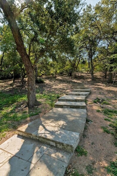 Building Photo - 308 Palo Brea Lp