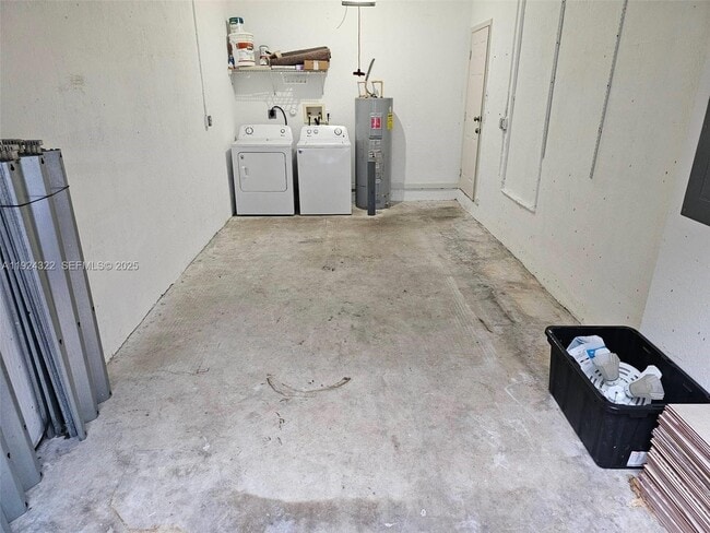 Building Photo - 6533 Catalina Ln