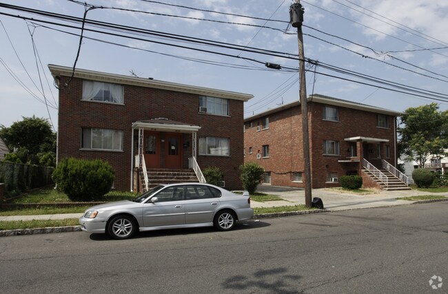 Primary Photo - 485-489 Fayette St