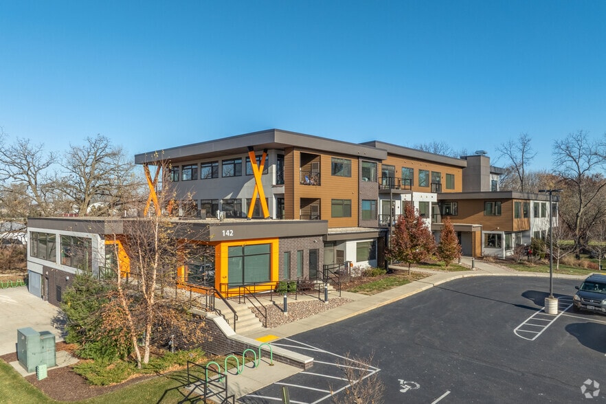 Building Photo - Velocity Apartments