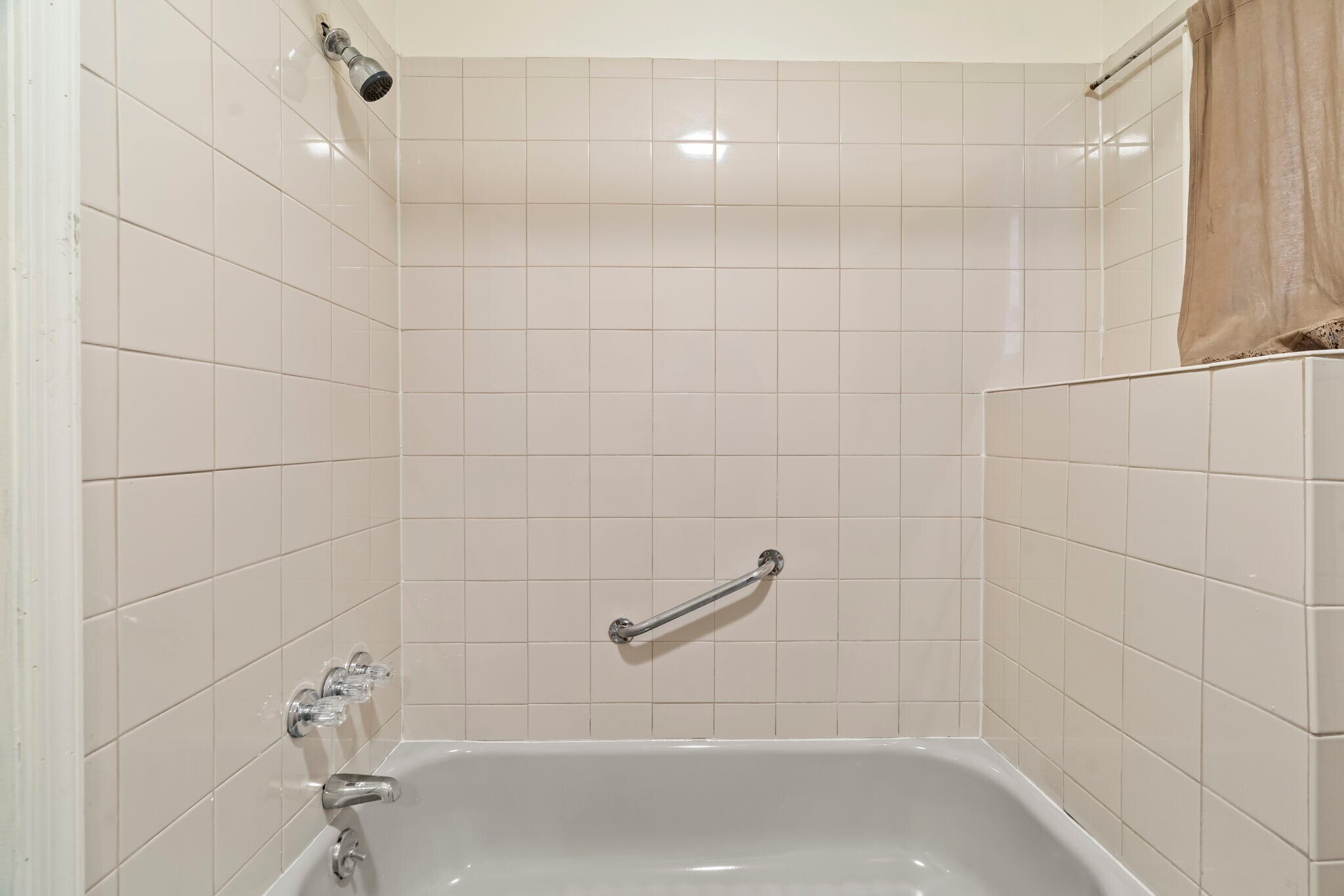 Building Photo - 3727 N 16th St