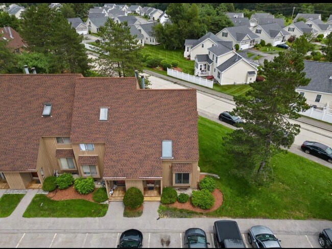 Building Photo - 1 Clinton Ct