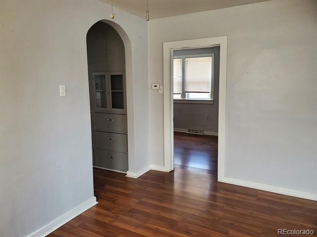 Building Photo - 307 Jerry St