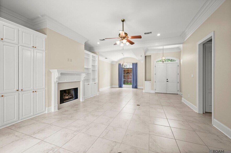 Building Photo - 19537 S Harrells Ferry Rd