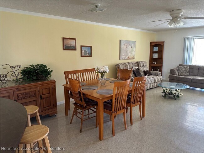 Building Photo - 4717 Leucadendra Dr