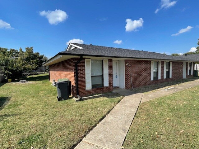 Building Photo - 1820 S 13th Pl