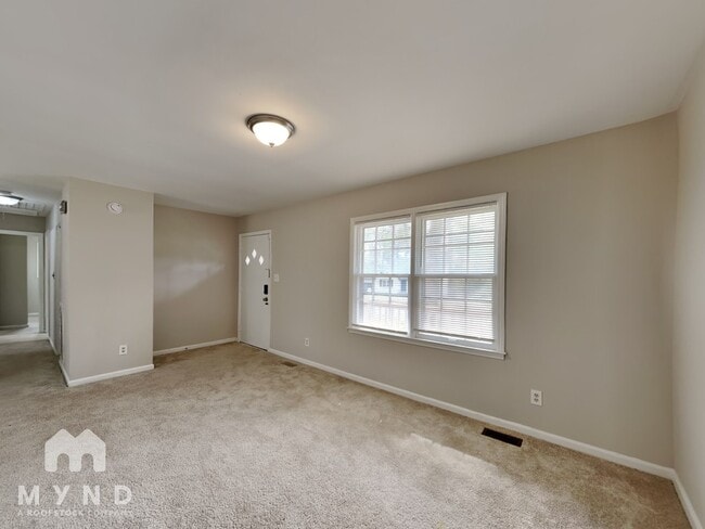 Building Photo - 1529 Plover Rd