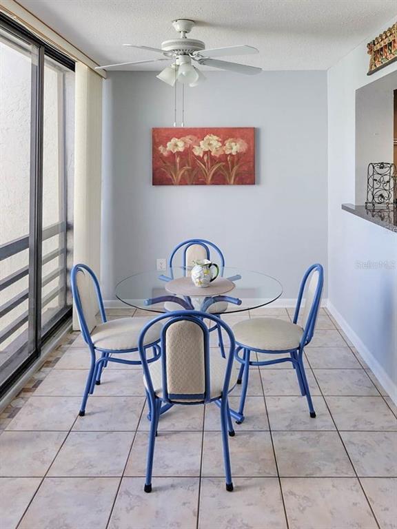 Building Photo - 5018 MARSHFIELD Rd