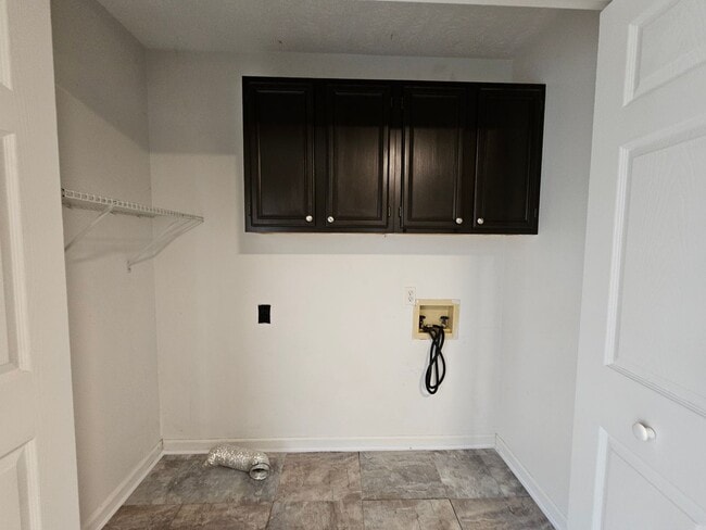 Building Photo - Town Of Springlake