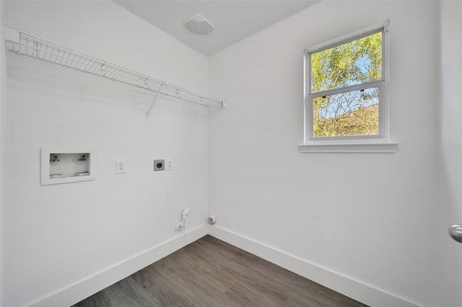 Building Photo - 18202 Coreland Ln