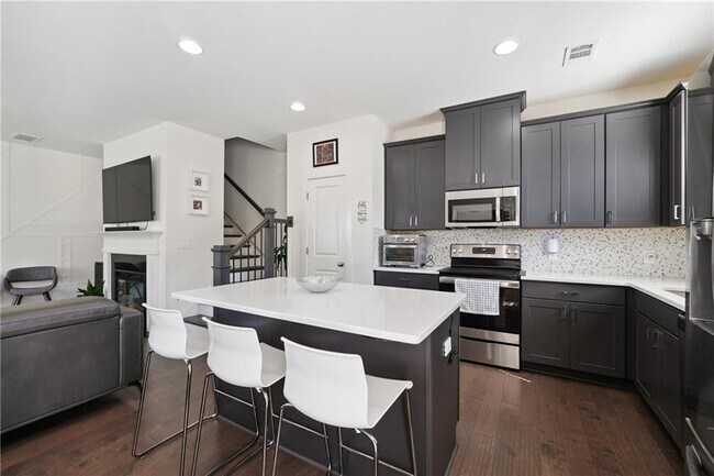 Building Photo - 162 Auburn Run Ln