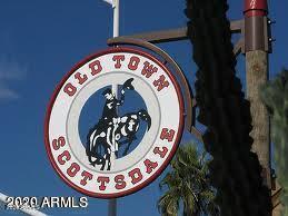 Building Photo - 6841 E 2nd St