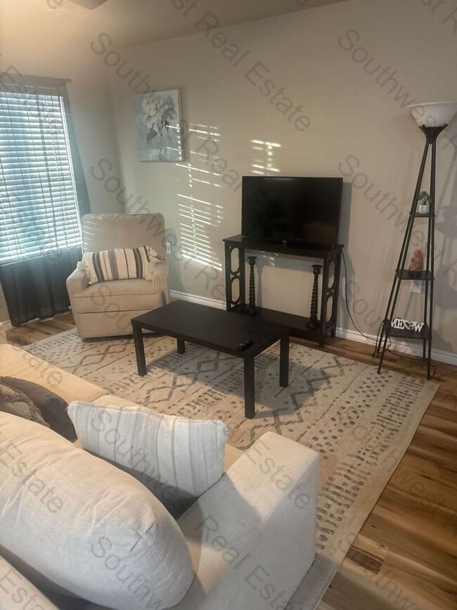 Building Photo - 3116 Westminster Dr