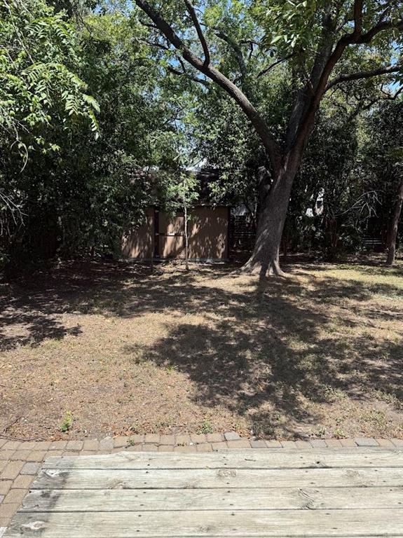Building Photo - 1410 Romeria Dr