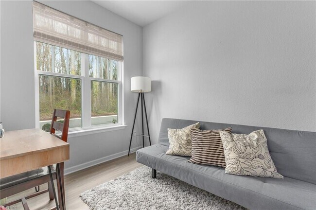 Building Photo - 608 Rhema Rd