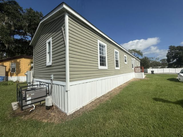 Building Photo - 9711 Polak Dr