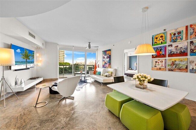 Building Photo - 450 Alton Rd