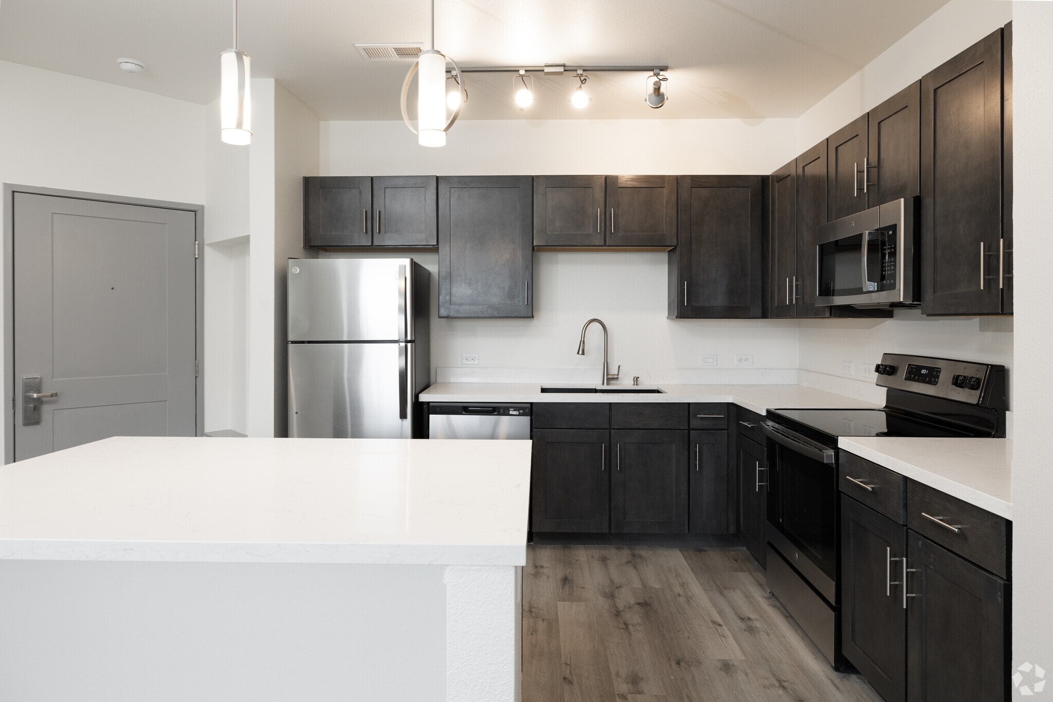 1BR,1BA - 896SF - Eldorado Springs