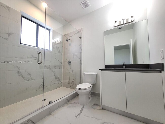 Building Photo - 19011 SW 344th Ter