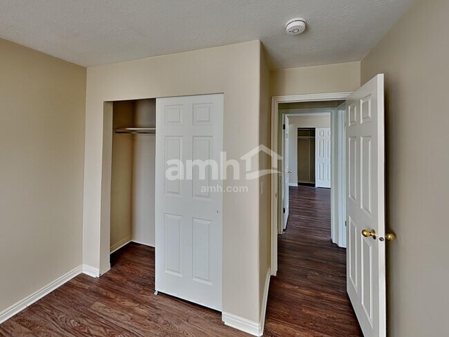 Building Photo - 2882 W 2075 S