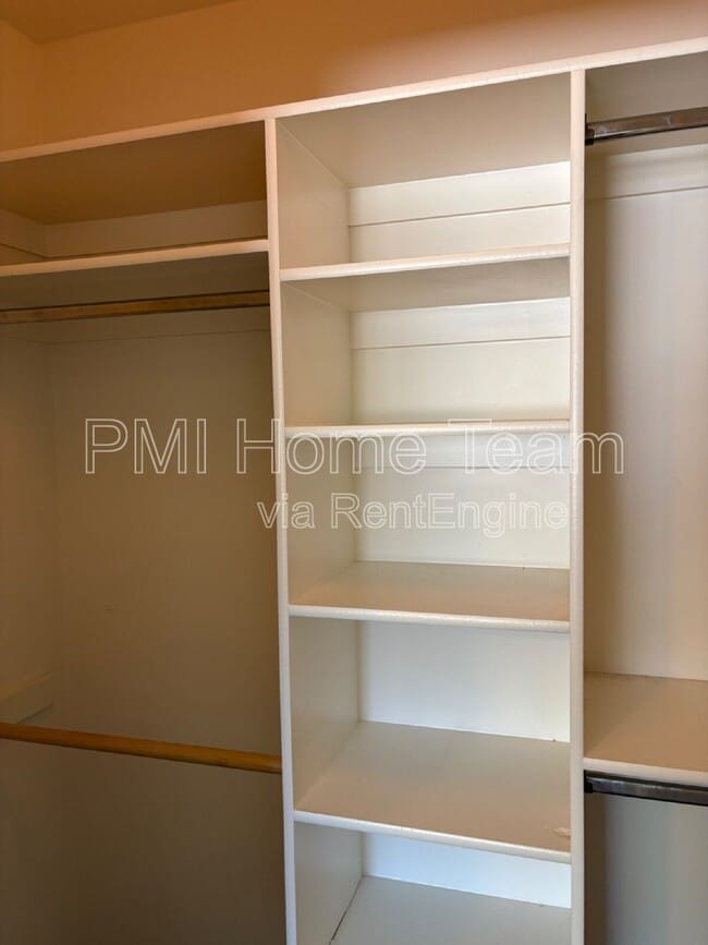 Building Photo - 1489 W 690 S