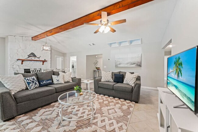 Building Photo - 10383 Chatwood Ct