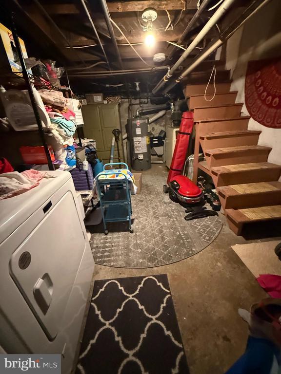 Building Photo - 740 St Albans St