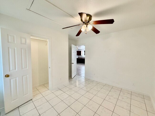 Building Photo - 167 Shelley Ln