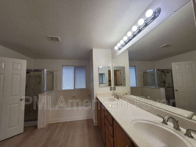 Building Photo - 4405 Dusham Cir